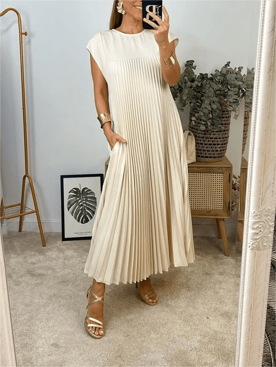 Pleated Sleeveless Summer Shift Dress