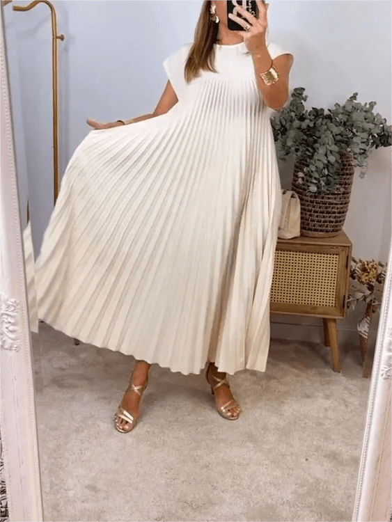Pleated Sleeveless Summer Shift Dress
