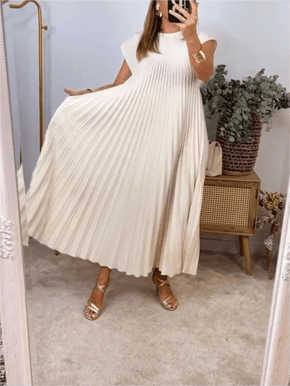 Pleated Sleeveless Summer Shift Dress
