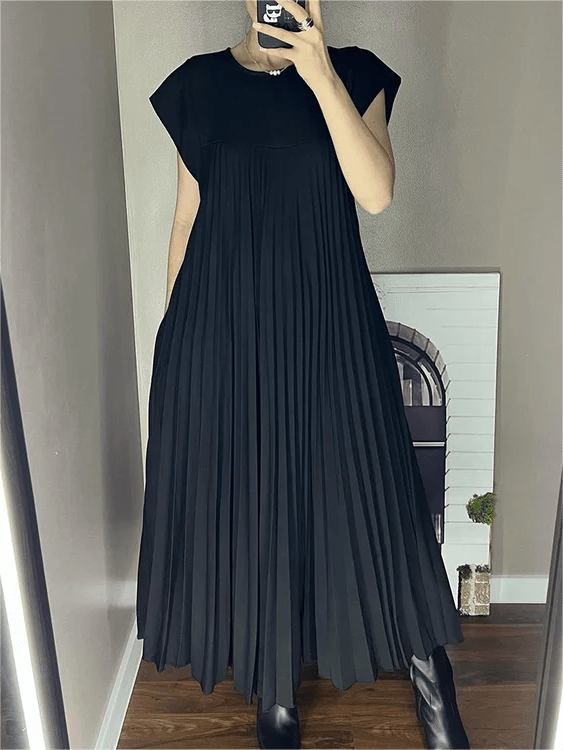 Pleated Sleeveless Summer Shift Dress