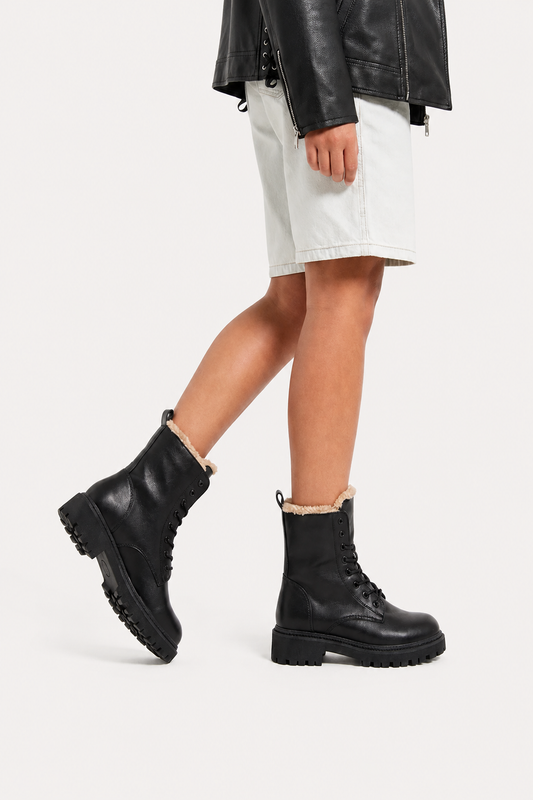 womens lace up combat boots
